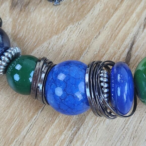 🩵Premier "Dive In" Blue & Green Necklace - Picture 7 of 11